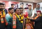 राजनीति: उत्तराखंड में बदली सियासी हवा? विपक्ष के सैकड़ों नेता भाजपा में शामिल